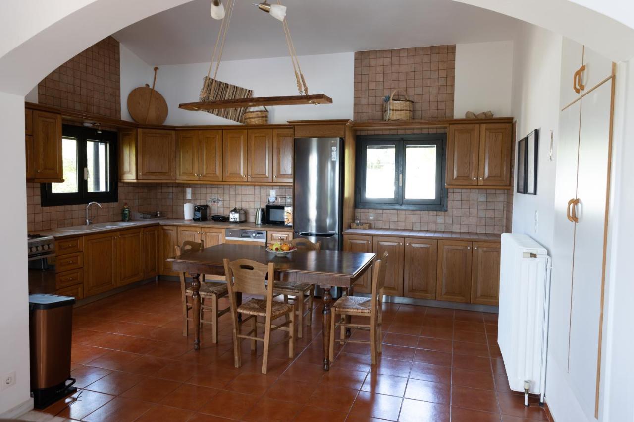 Kouvelia Country Home Luxury Villa Rental Nerotriviá Esterno foto